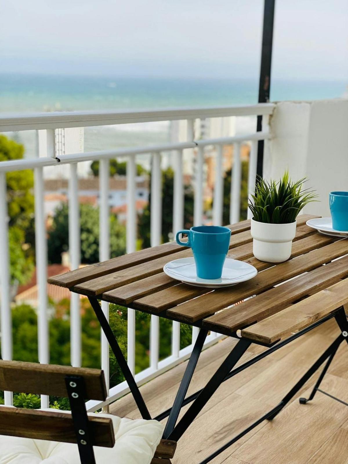 Moderno Apartamento Con Vistas Al Mar -Benalmadena Exterior photo